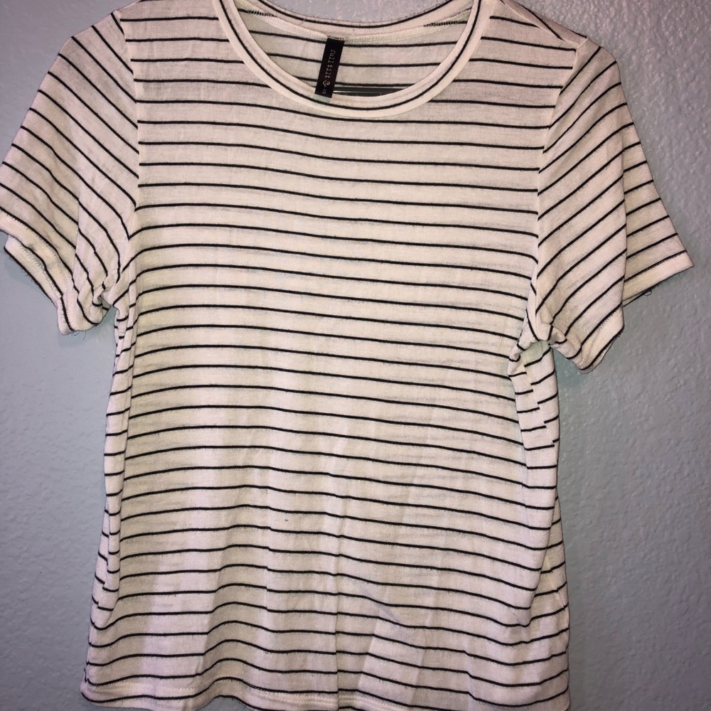 cropped black and white stripped top